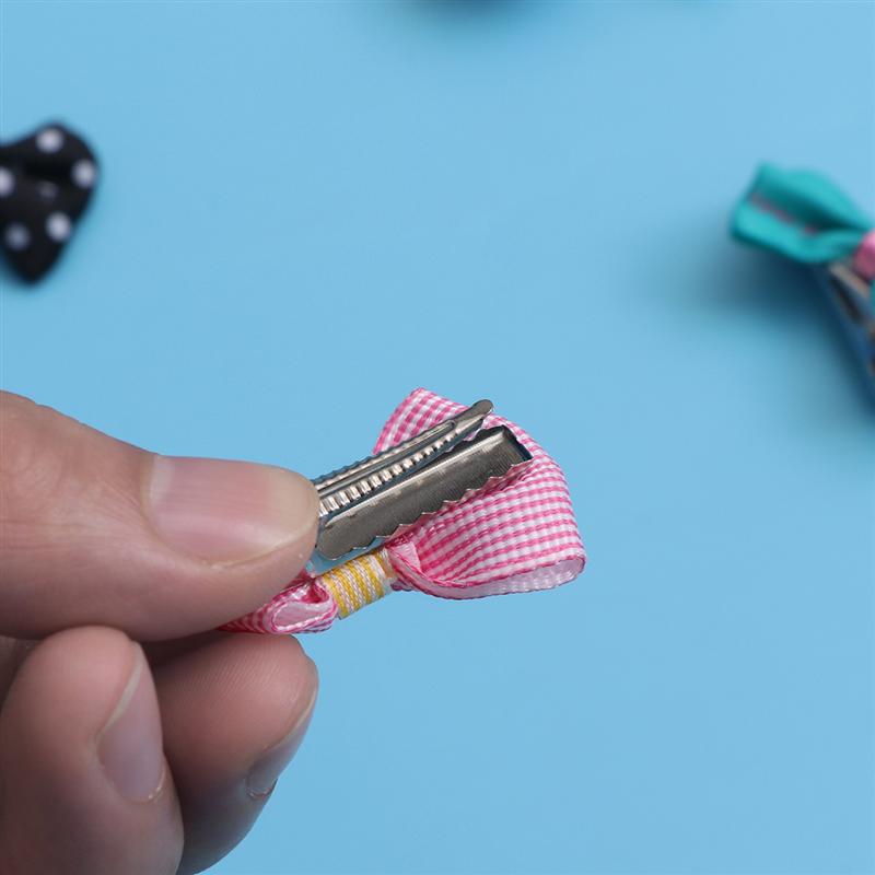 Nœud papillon en caoutchouc pour chien, 30 pièces, accessoires de toilettage faits à la main, ruban mixte, nœud de cheveux, couleur aléatoire