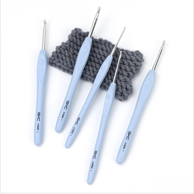 Ganchos de ganchillo de vástago suave azul, Kit de Material de tejer hecho a mano, accesorios, herramienta, ganchos para sombrero de lana, agujas, gancho de ganchillo de aluminio TPR