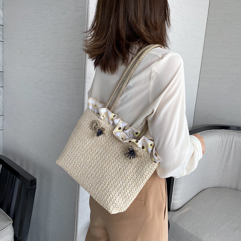 Shoulder bag summer straw woven bag female Korean leisure wild woven bag large capacity vacation messenger bag