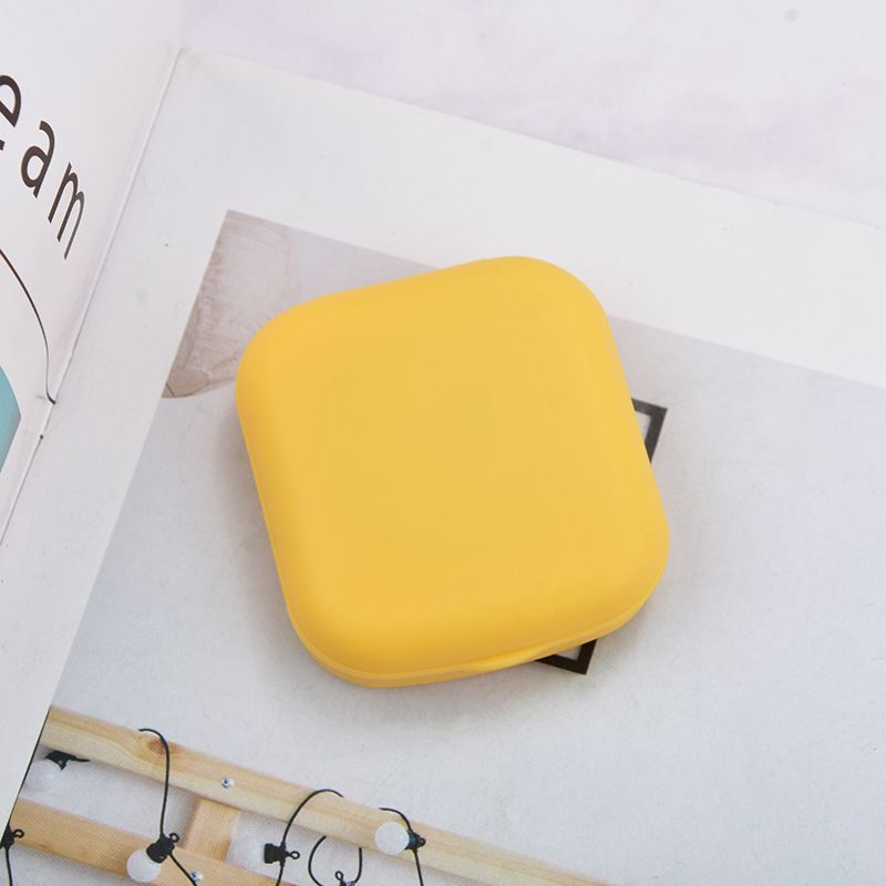 Juego de estuche para gafas de contacto colorido con espejo, pequeño Kit de almacenamiento de inmersión portátil, Mini caja para lentillas, almacenamiento en remojo: Verde militar