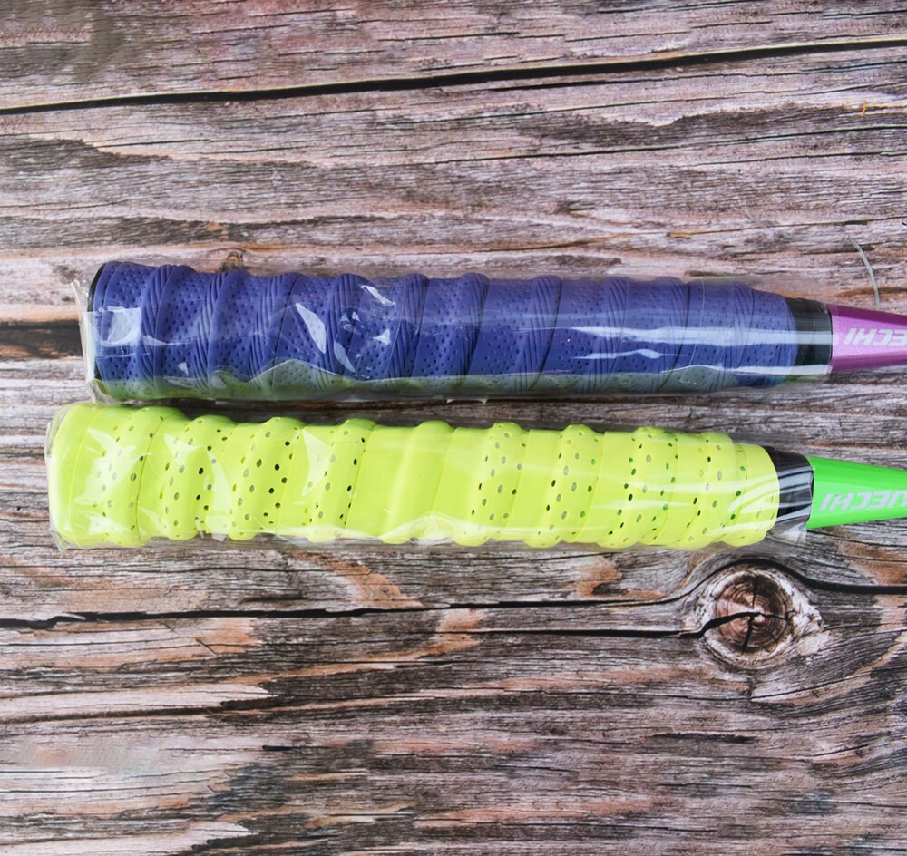 All Carbon Ball Control Badminton Racket Primary and Intermediate Durable Badminton Racket 23-25lb W3 Badminton Racket