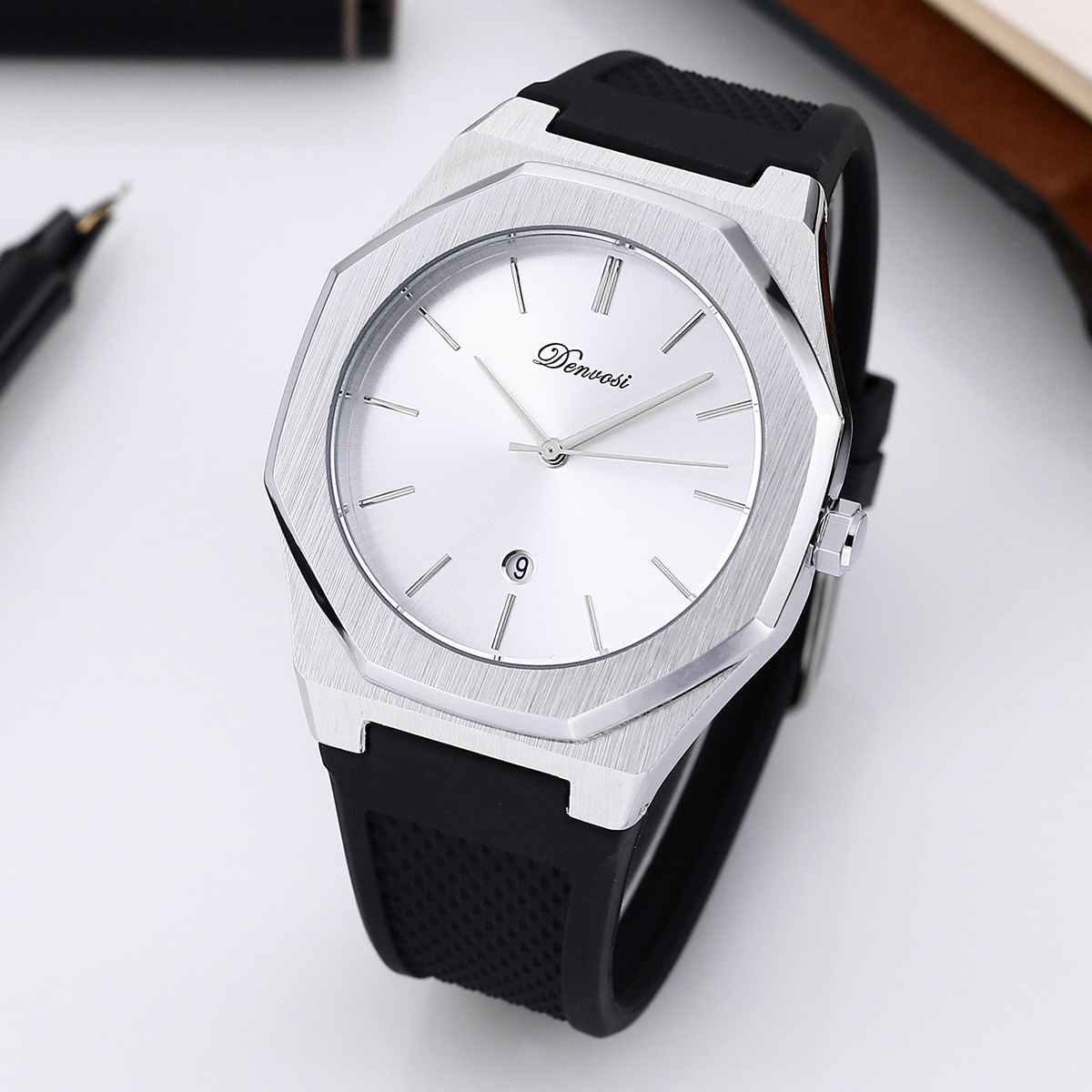 Montre à quartz pour hommes, sport de loisirs Simple, montre-bracelet décontractée et étanche: Café