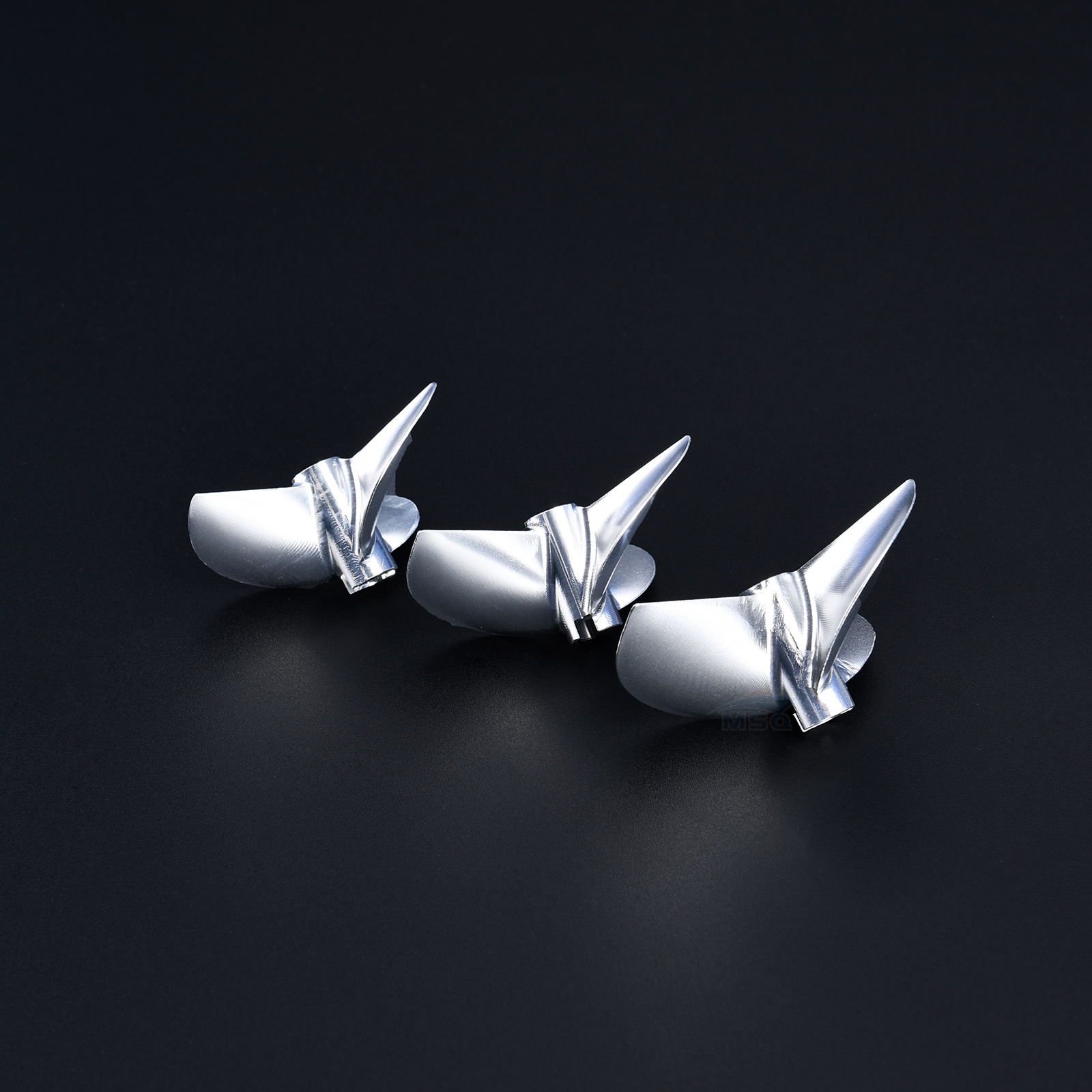 Elica in alluminio a 3 pallido CNC per barche Rc sinistra/destra da D32mm a D55mm Rapporto di passo1.8 per albero dell'elica da 4/4,76 mm 3/16"