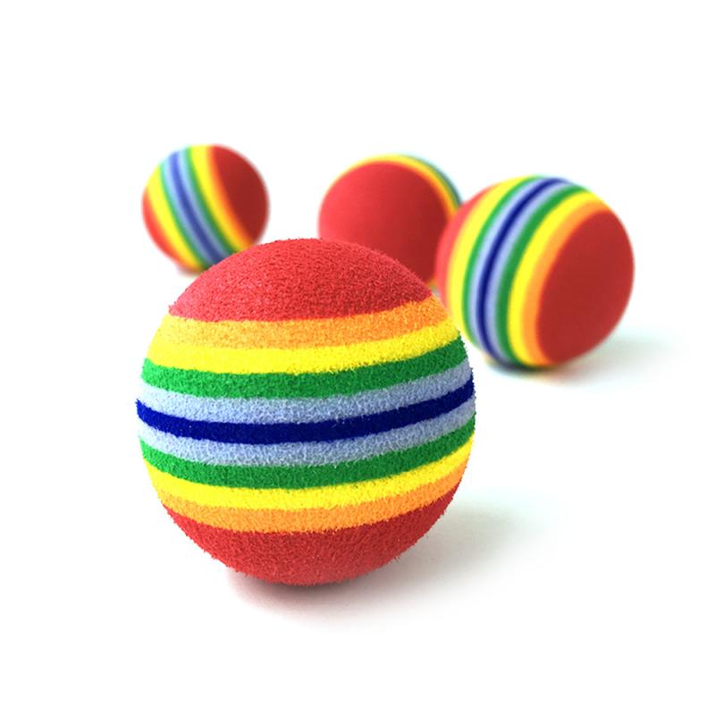 Interaktiva kattleksaker boll husdjurstillbehör lek tugga skallra repa eva träning locka underhålla 3.5cm regnbågskatt leksaksboll