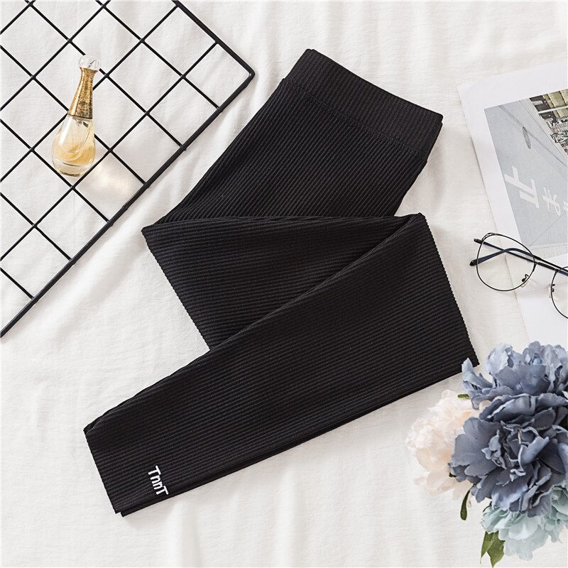 Gcarol kvinder bomuldsblandinger tråd lodret stribe legging leopard splejsede ankellængde bukser kan bæres udenfor: Sort