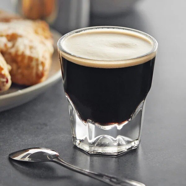 Barista latte kopper 4.5oz / 133ml krus kaffe eller te glass krus flat hvit espresso kopp gir klassisk eleganse til bordet