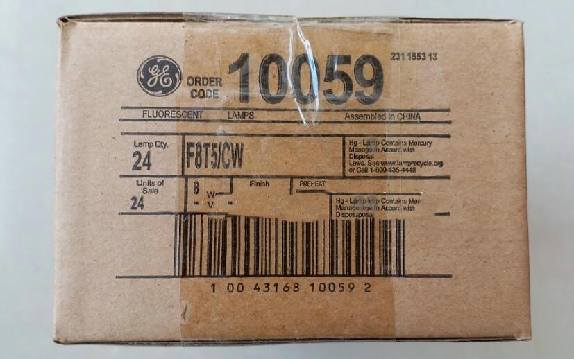 For 2pcs,HITACHI F8T5 BLACK LIGHT 8W 8 WATT fluorescent lamp tube,8WATT 365nm UVA bulb