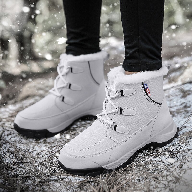 Nouvelles femmes bottes imperméable neige baskets femme en peluche bottes d'hiver femmes cheville Botas Mujer hiver chaussures femme grande taille 42