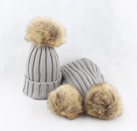 HEALCOLD Jungen Mädchen Hütte Schal einstellen freundlicher Pelz Bommel Mützen Schal Winter Schal Hütte Für freundlicher: grau Hut Schal