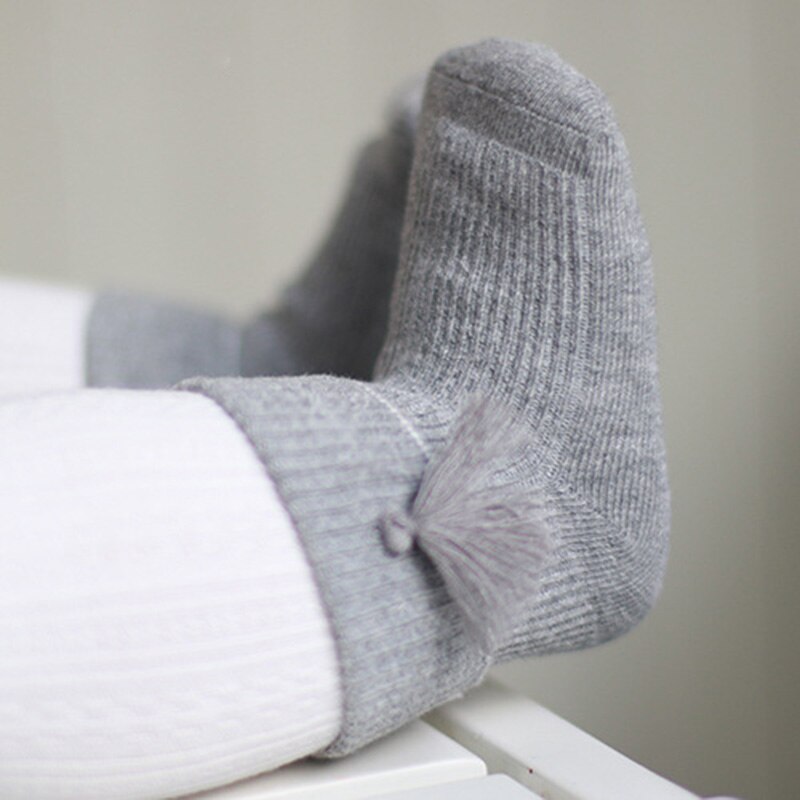 4 Paare/los Komfortable Reiner Baumwolle Neugeborenen Socken Quaste Kinder Mädchen Socken Ankle Sox Rot, grau, gelb, Navy