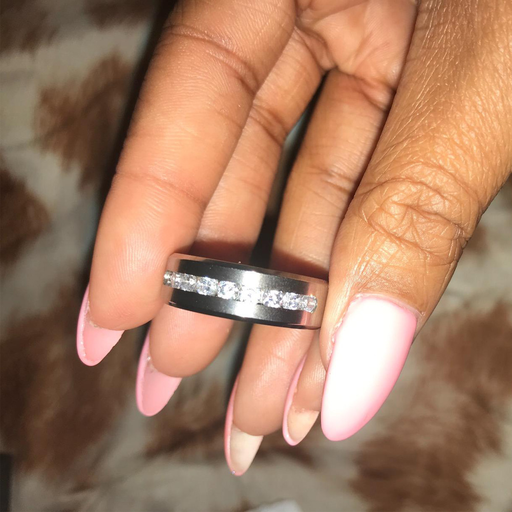 Anillo de boda de acero de titanio para hombre, 8mm, nueve canales grandes, juegos de piedras de Circonia cúbica, joyería de aniversario de boda