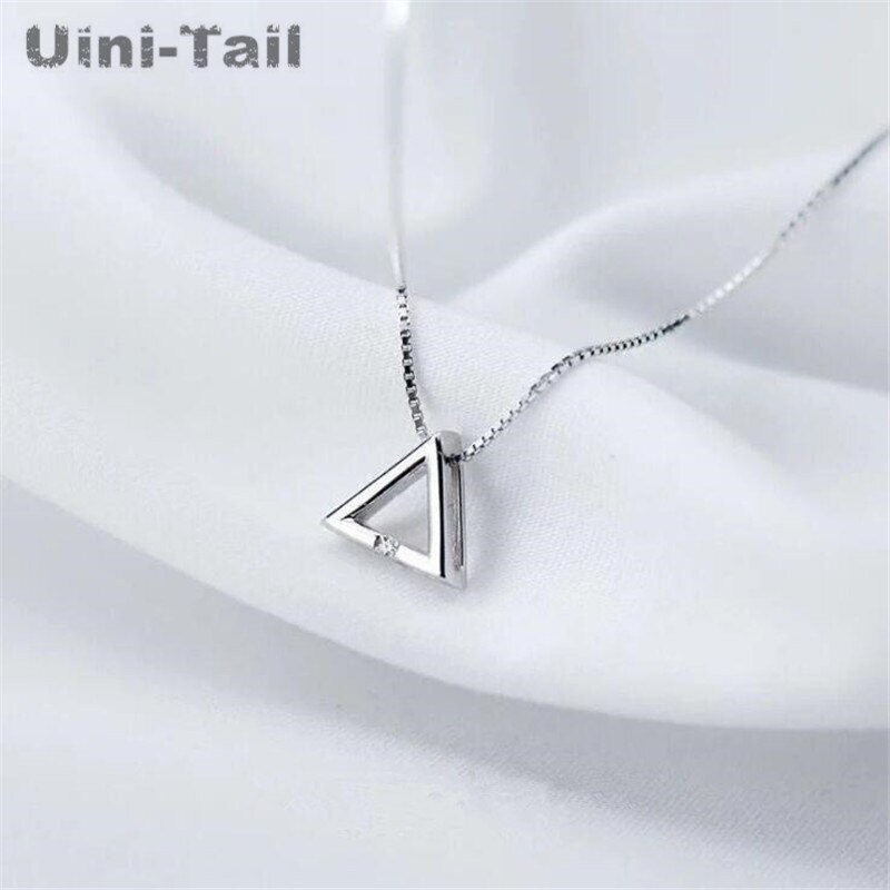 Uini-Coda hot new 925 sterling silver triangle collana femminile Coreano piccolo fresco geometrica del triangolo del pendente dei monili GN619