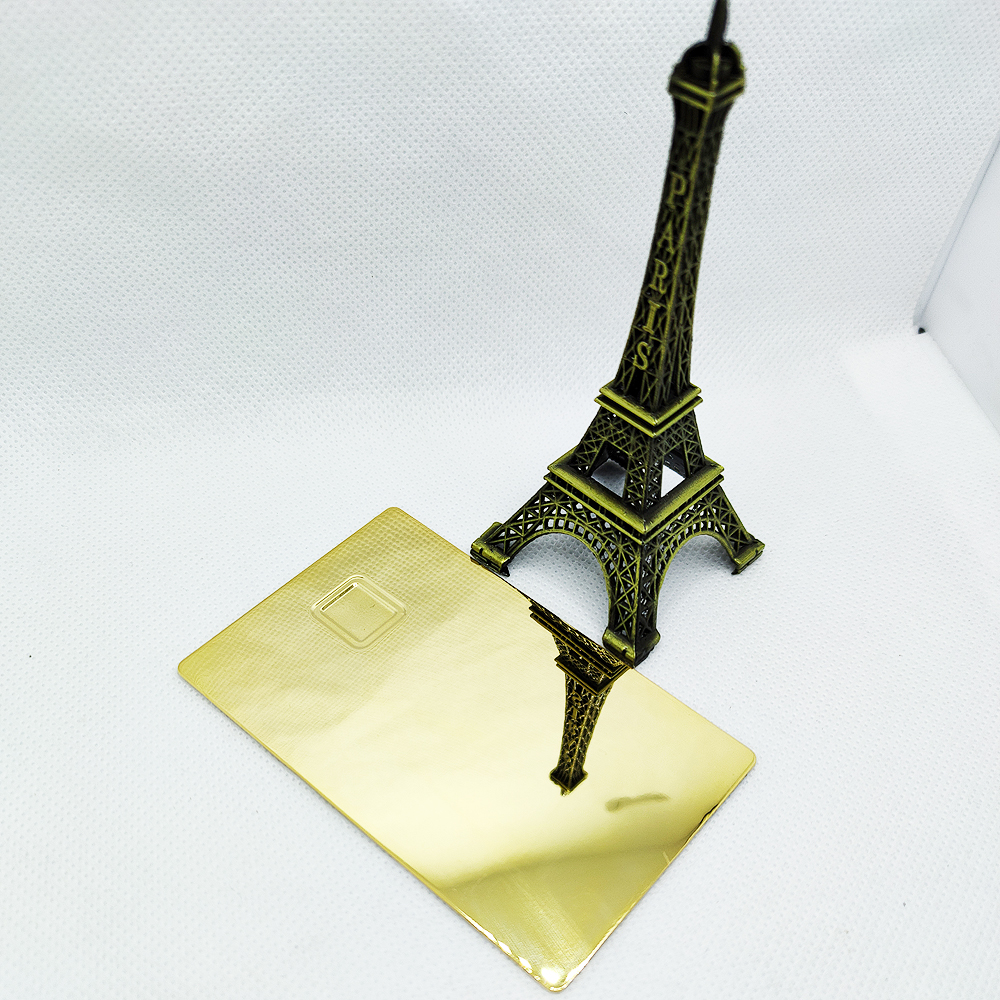 1 Piece 0.8mm Credit Card Size Mirror Reflective Printable Metal Membership Polished Card With Chip Slot and Signature Bar: LIGHT BLUE