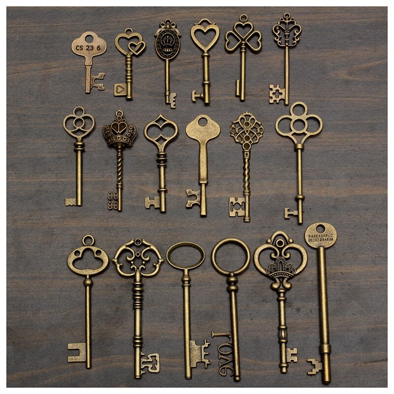 Set Van 18 Antieke Vintage Oude Look Brons Skeleton Key Hart Boog Lock Hanger