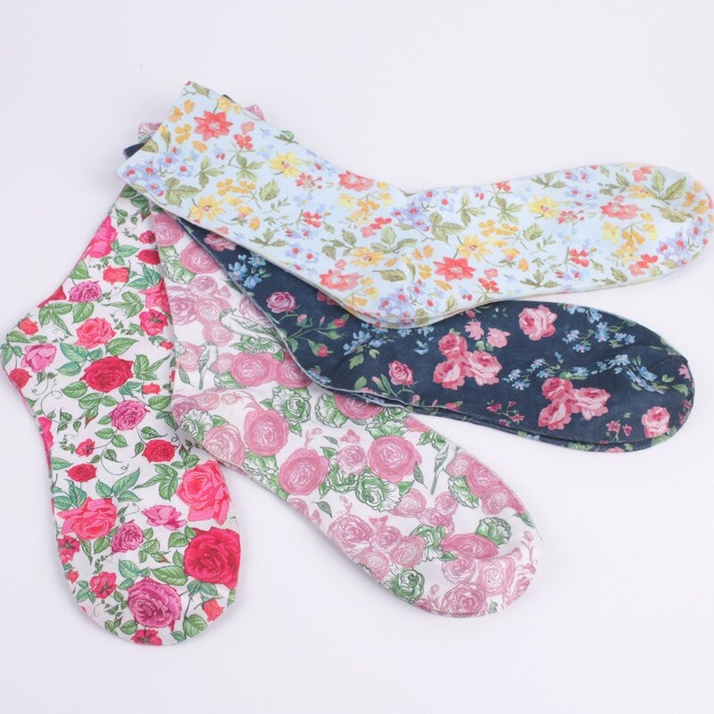 Frauen Garten Blumen- Mittlere Waden Socken retro Blume Druck Baumwolle Socken Atmungsaktiv Weich Stilvolle Sox 3 Paar einstellen