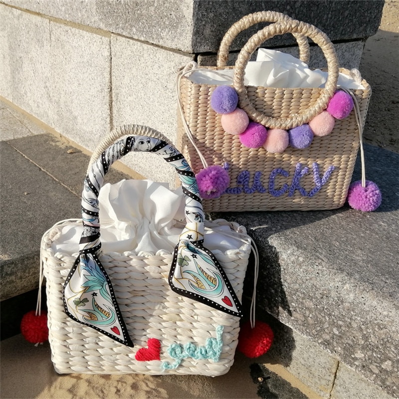 Flower Straw Shoulder Bag Women Retro Hand-Woven Totes Messengr Bag Lady Summer Handbag Travel Beach Handbag Casual Bags