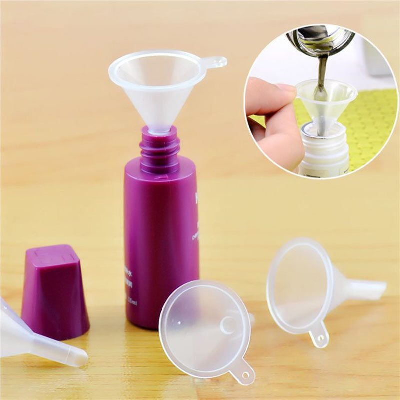 10 stk gennemsigtig bærbar rejse plast pp mini tragte til kosmetiske væsker rejseværktøjer parfumeolie fylder tom beholder