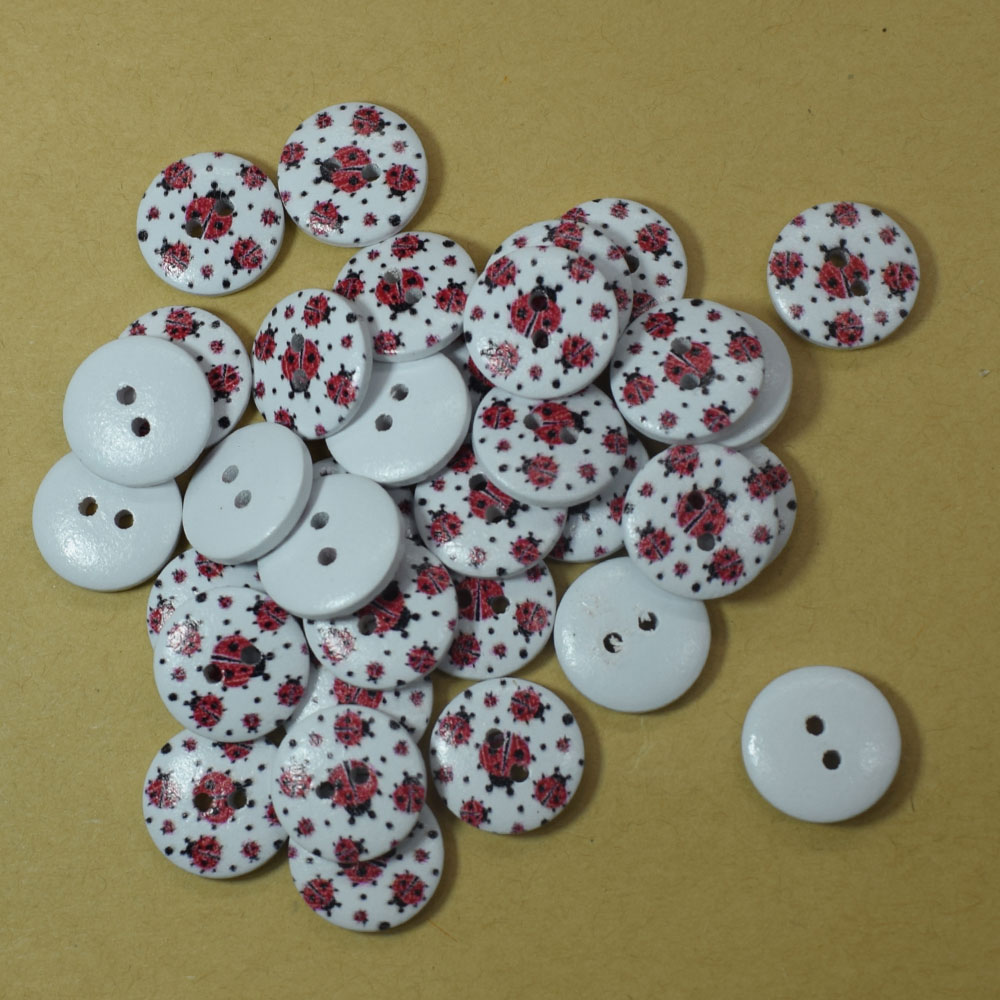 50PCS Ladybug Painting Wooden Buttons Sewing Clothes Boots Coat Accessories 2 Holes Wood Button for DIY Scrapbooking Decorative