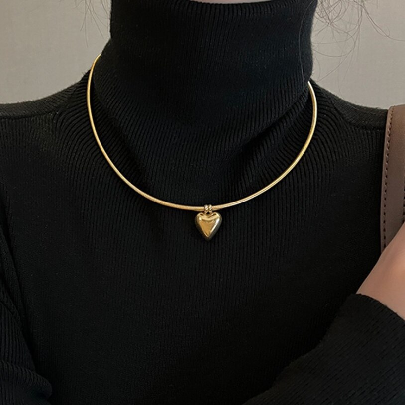 316L Stainless Steel Upscale Jewelry Magnet Buckle Love Heart Choker Round Snake Chain Necklaces Pendants For Women