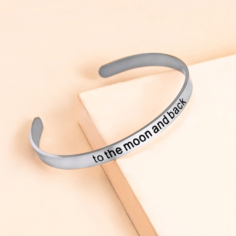 Elegante à lua e volta curvo rotulação titânio pulseira de aço