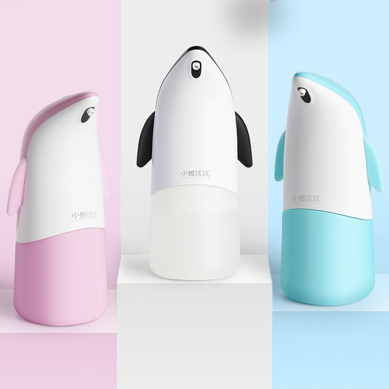 Bonito pingüino automático de inducción lavadora de mano espuma dispensador de jabón 0,8 s inducción infrarroja para la familia del bebé Smart Home Cocina