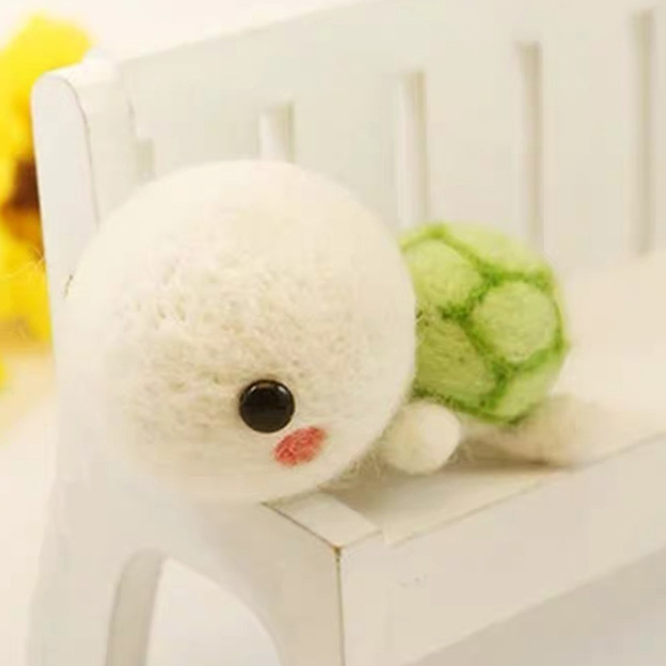 DIY Wool Felt Needle Felting Kit Raw Material for Adult Cartoon Animal Raw Material Cartoon Animal Wool Felt DIY for Adult