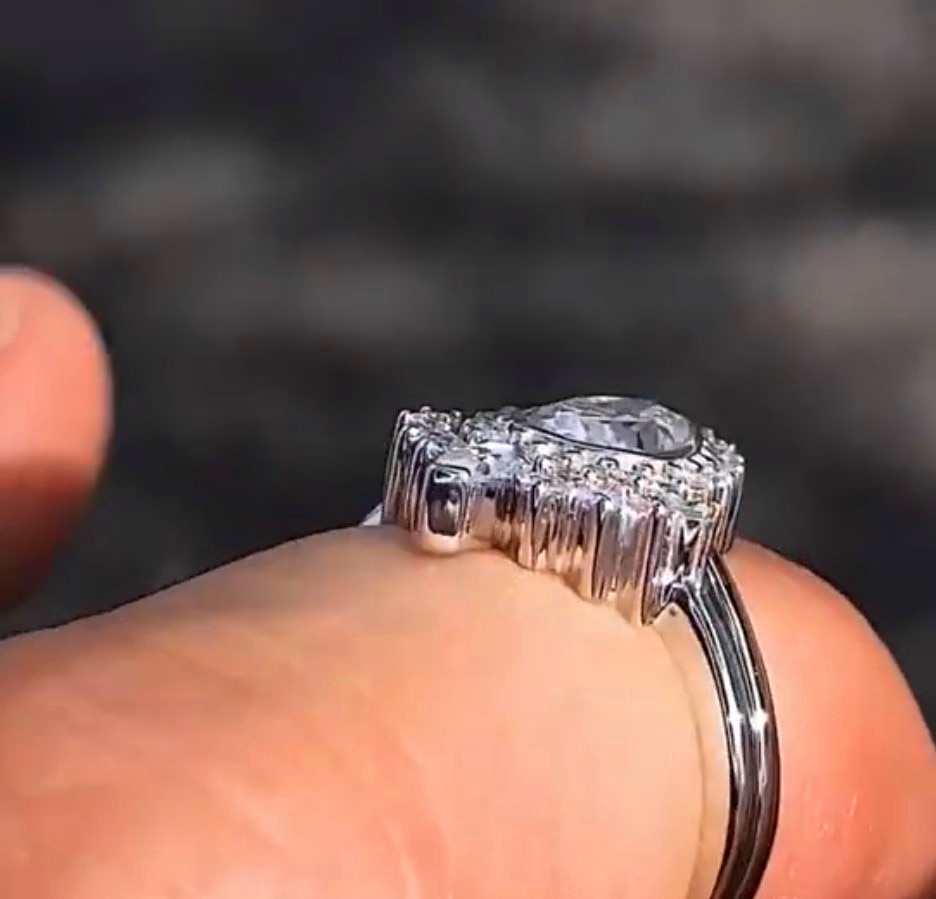 Niedlichen Weiblichen Wasser Tropfen Hochzeit Ring einstellen Jahrgang Silber Farbe Engagement Ringe Für Frauen Kristall Zirkon Braut setzt