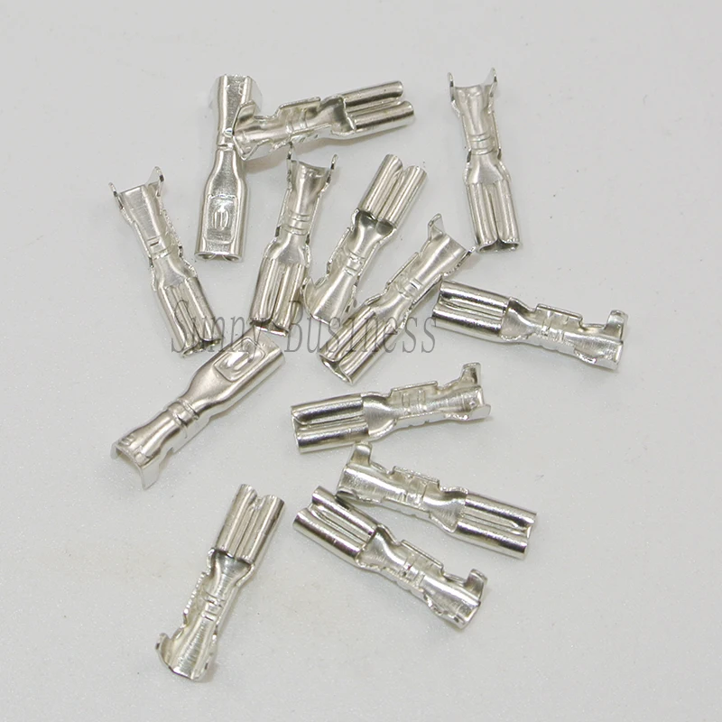 200 stk / lot 2.2mm crimp terminal bil lastbil bus auto spade stik