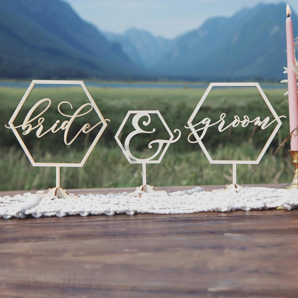 Sweetheart table decor, Bride and Groom Sign, Wedding decor, Wedding sign, Rustic wedding decor, Wedding