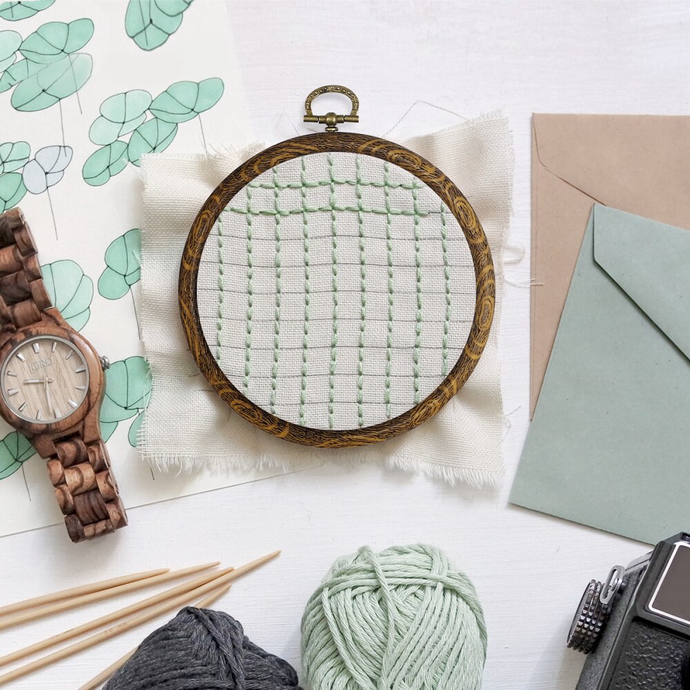 ULTNICE 3Pcs Embroidery Hoops Cross Stitch Hoop Ring Imitated Wood Circle Set Display Frame for Art Craft Handy Sewing and Hangi