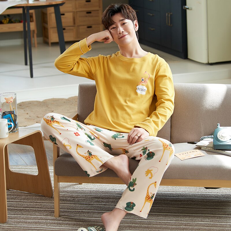 M-XXXL Autumn Home Wear Couple Pajamas Casual Loose Men's Home Wear Cute Ladies 160KG-200KG Pajamas 2 Piece Set E40: men / L