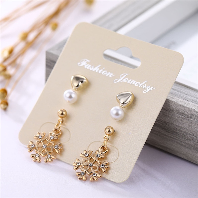 Gold Geometric Moon Heart Stud Earrings Set Christmas Earrings Imitation Pearl Rhinestone Earrings for Women Girls