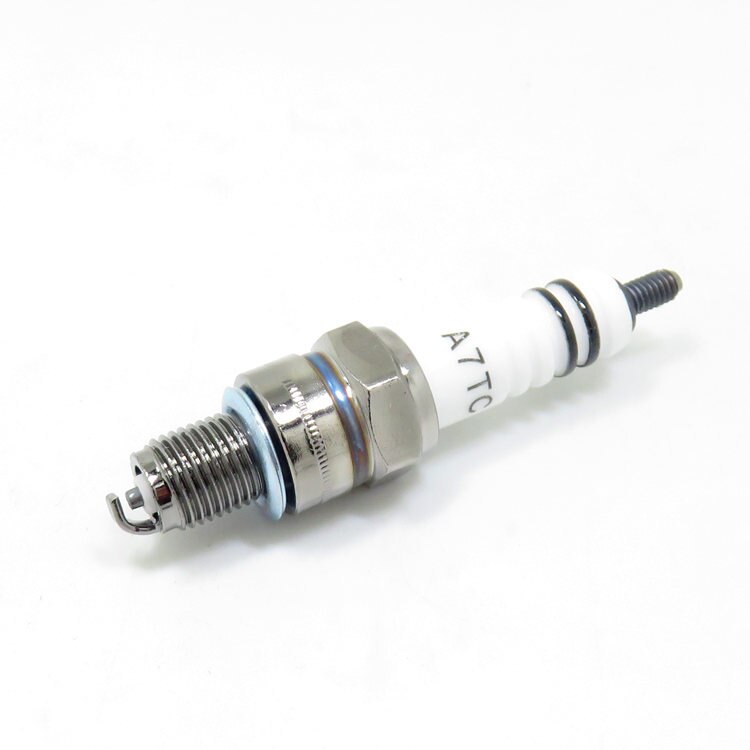 C7HSA A7TC Bougie Voor Kymco 139QMB 152QMI 157QMJ GY6 50cc 125cc 150cc Motor 4 Takt Scooter Motorfiets Atv Bromfiets go-Kart