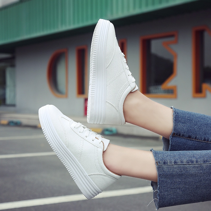 Witte Schoenen Vrouwen Sneakers Casual Vrouwen Flats Sneakers Schoeisel Dikke Zool Hoogte Toenemende Schoenen 3Cm YX1526