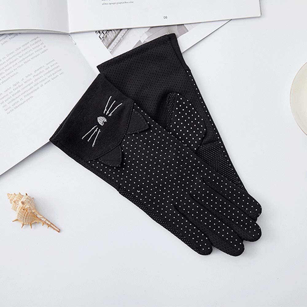 Mode Vrouwen Handschoenen Dames Zon Protec Handschoenen Dunne Zomer Rijden Elastische Katoen Ademend Rijden Handschoenen Leuke Kat Dot Mitten: black-Middle