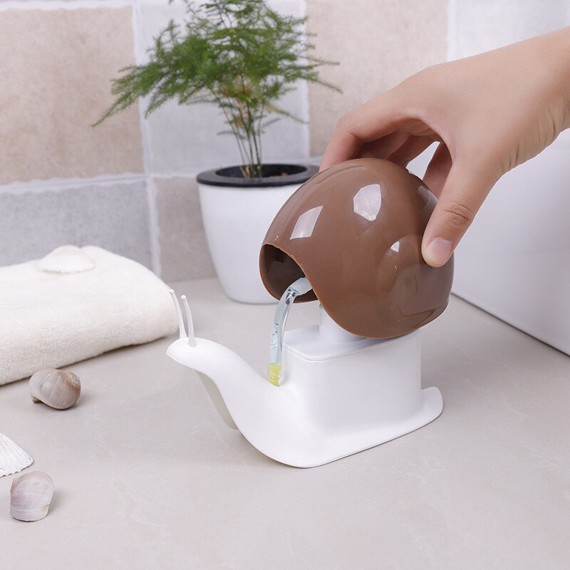 Funny Snail Press Type Soap Liquid Bottle Sanitize Dispensers Bathroom Accessories Tool Emulsion Slug Turbo Banheiro Smart