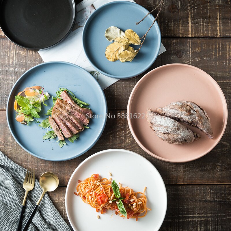 Assiette ronde créative en céramique, plateau ménager vert foncé mat, vaisselle nordique rose en céramique, assiette alimentaire occidentale pour Steak