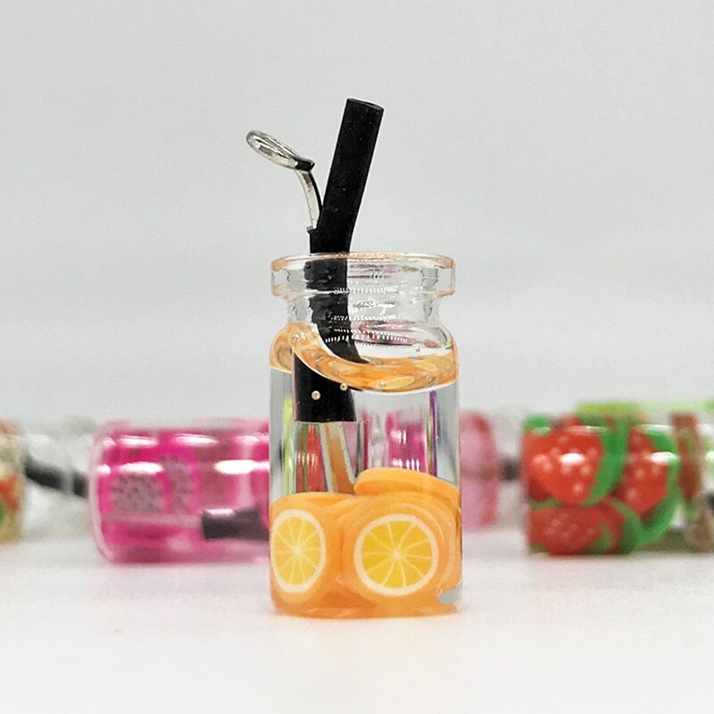 8 stks Fruit Oranje Appel Aardbei Citroensap Miniatuur Voedsel Bedels Hangers Voor DIY Sleutelhanger Ketting Oorbel Accessoires