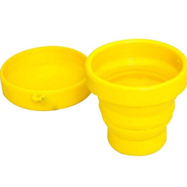 Portable Silicone Retractable Folding Cup with Lid Outdoor Telescopic Collapsible Drinking Cup Travel Camping water cup: Yellow