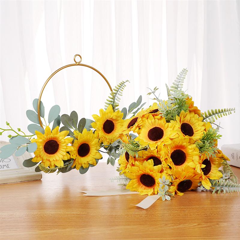 4 stuks Bruiloft Decor Mooie Zonnebloem Kunstmatige Bridal Pols Boeket Holding Bloem Party Decor Broche voor Bruiloft