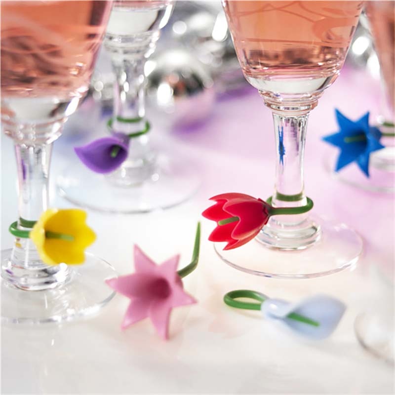 6 Stuks Siliconen Label Bloemen Wijn Cup Marker Party Gewijd Glas Cup Herkenner Gereedschap Voor Glas Wijn (Willekeurige)