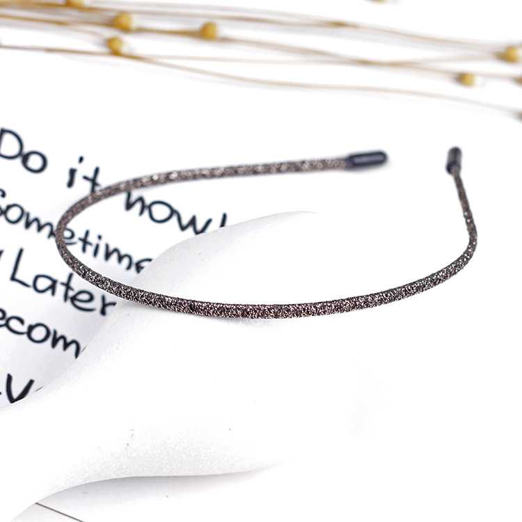 Frauen Klassische Schwarz Braun Kunststoff Stirnbänder Dünnen Klar matt Helle Farbe Haarbänder Nicht-Unterhose Haar Band Für Höhle Täglichen Verschleiß: Silber