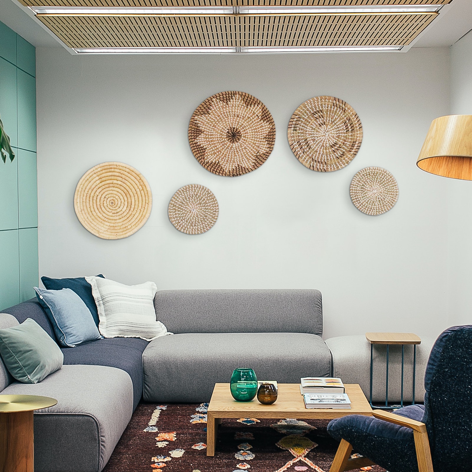 5PCS Woven Basket Wall Decor Wicker Wall Hangings Boho Art Home Décor Round Woven Wicker Baskets Different Sizes 8 To 14 Inch