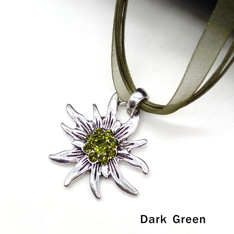 Collar con colgante Edelweiss de flor Vintage austriaco para mujer, disfraz tradicional de Dirndl de Oktoberfest, joyería alemana al por mayor: dark green