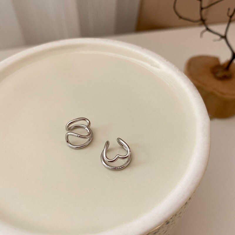 2022 neue Koreanische Silber Farbe Liebe Herz Clip auf Ohrringe für Frauen Einfache Kein durchbohren Ohr Manschette Hochzeit Ästhetischen Schmuck 1 PC: F