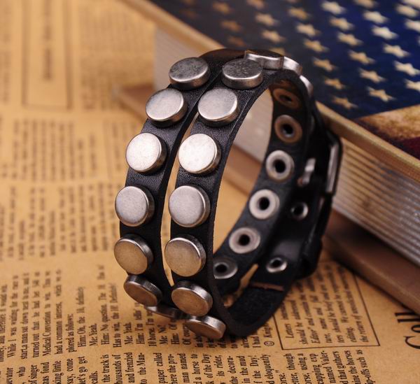 G402 Black Charme Metaallegering Bezaaid Dubbele Lederen Wrap Manchet Armband Mannen