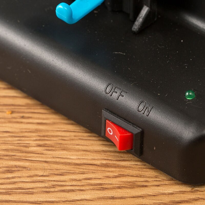 Automatic Shaker Mobile Phone Step Counter Oscillating Walking Pedometer Swing B03C