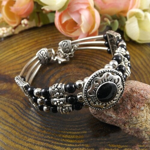 Vintage Bohemia Bracelet Red /Blue/ Black Stone Round Beads Bangle Carving Charm Bracelet A200G: black