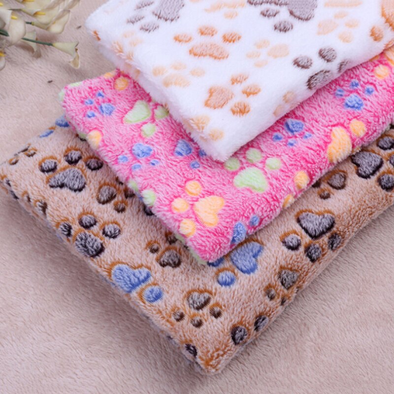 Soft Flannel Thickened Pet Blanket Coral Fleece Cushion Pet Blanket Puppy Dog Cat Sofa Cushion Household Carpet
