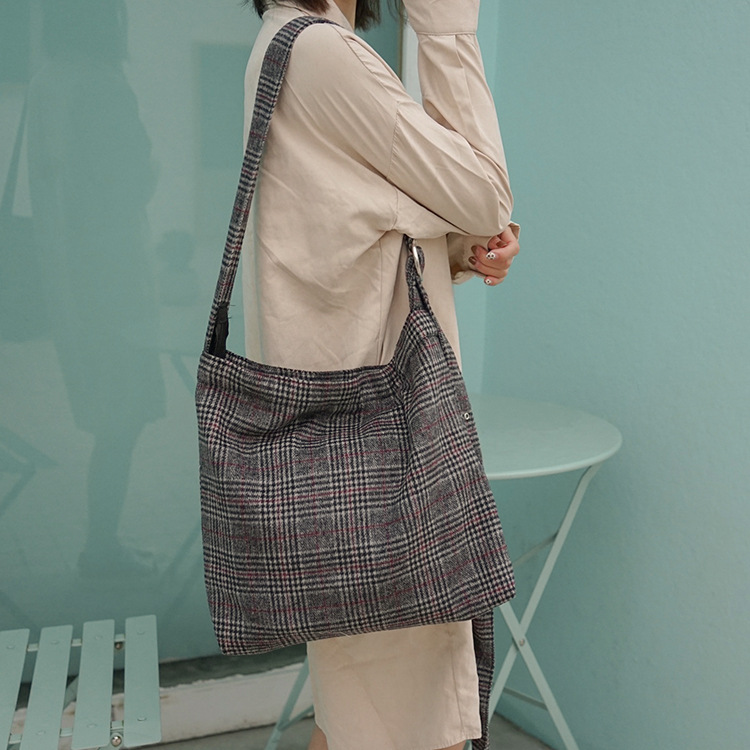 Kvinner tykk ull lerret skulderveske kvinnelig årgang preppy rutete glidelås crossbody vesker jenters butikk kapasitet justerbare vesker: Rød rutete